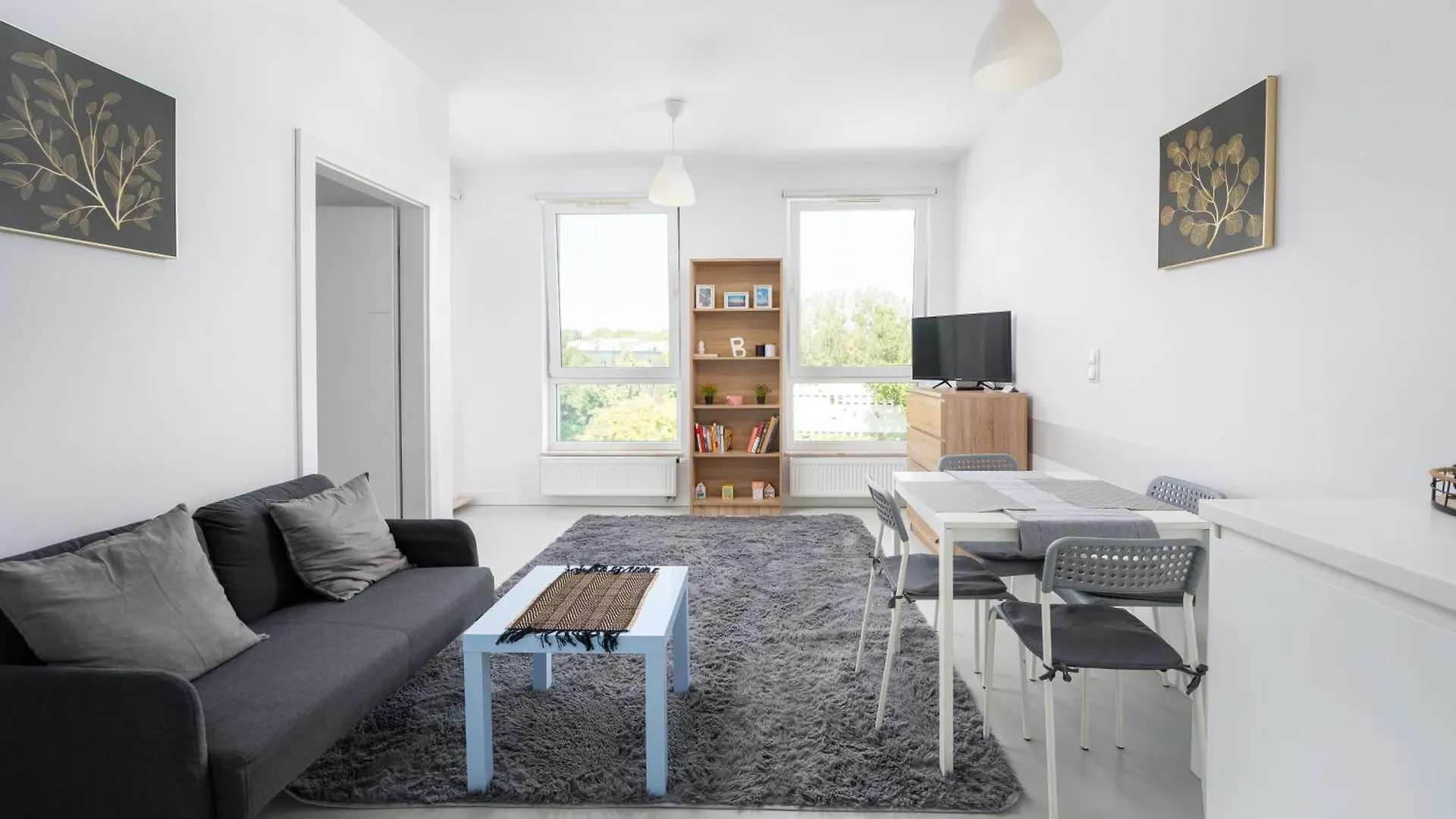 Kolska Bright Apartment وارسو
